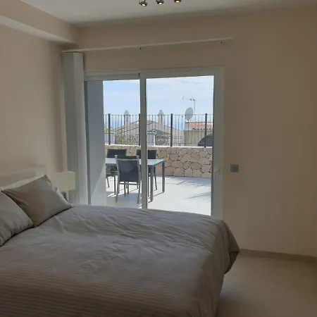 Luxury Villa In Residencial La Tagora