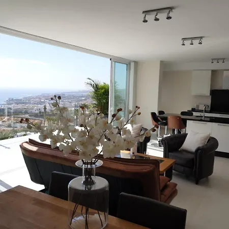 Villa Luxury Villa In Residencial La Tagora *
